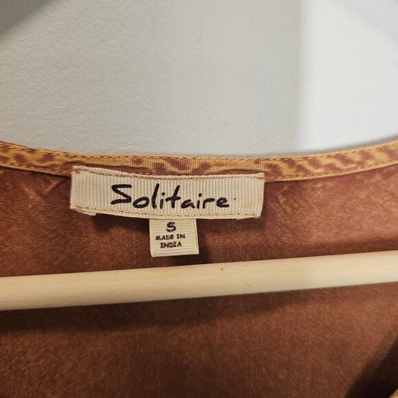 Solitaire By Ravi Khosla Burt Orange V-Neck Embroidered Boho Top Size Small - Picture 9 of 9